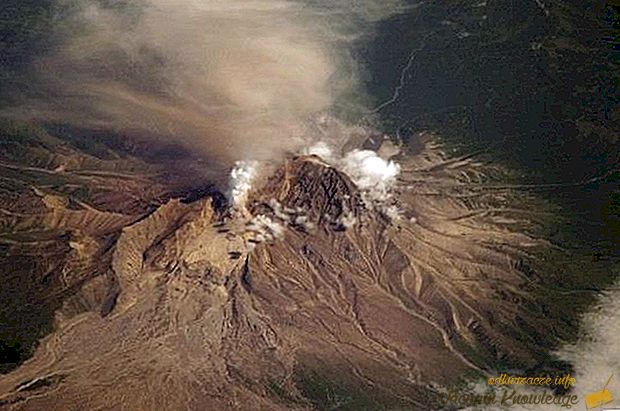 Найвищі вулкани в Росії